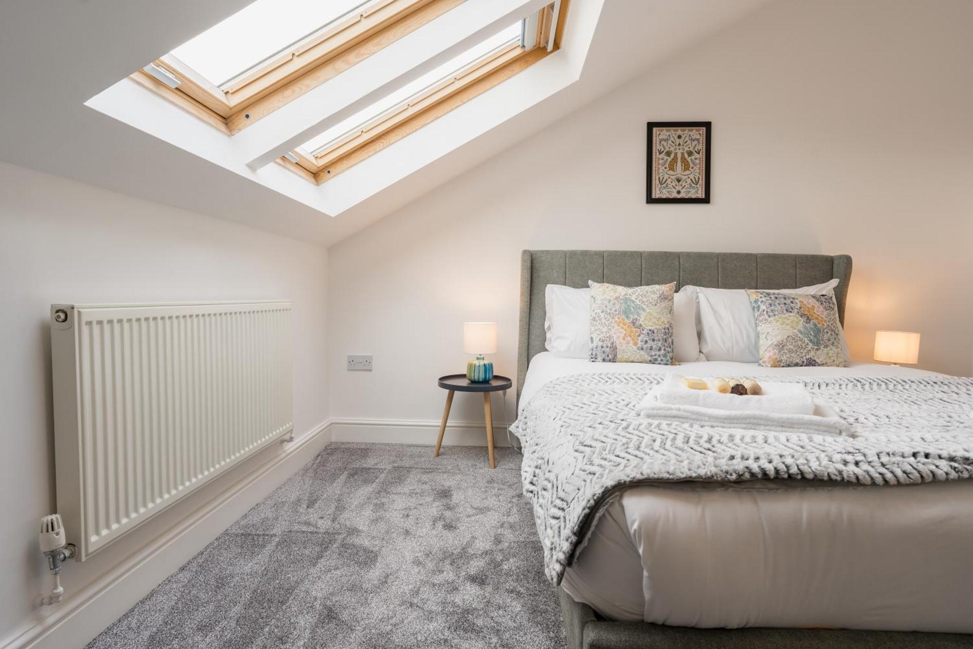 Beautifully Done 5 Bed Barn Conversion In Heswall - Sleeps Up To 10 Zewnętrze zdjęcie
