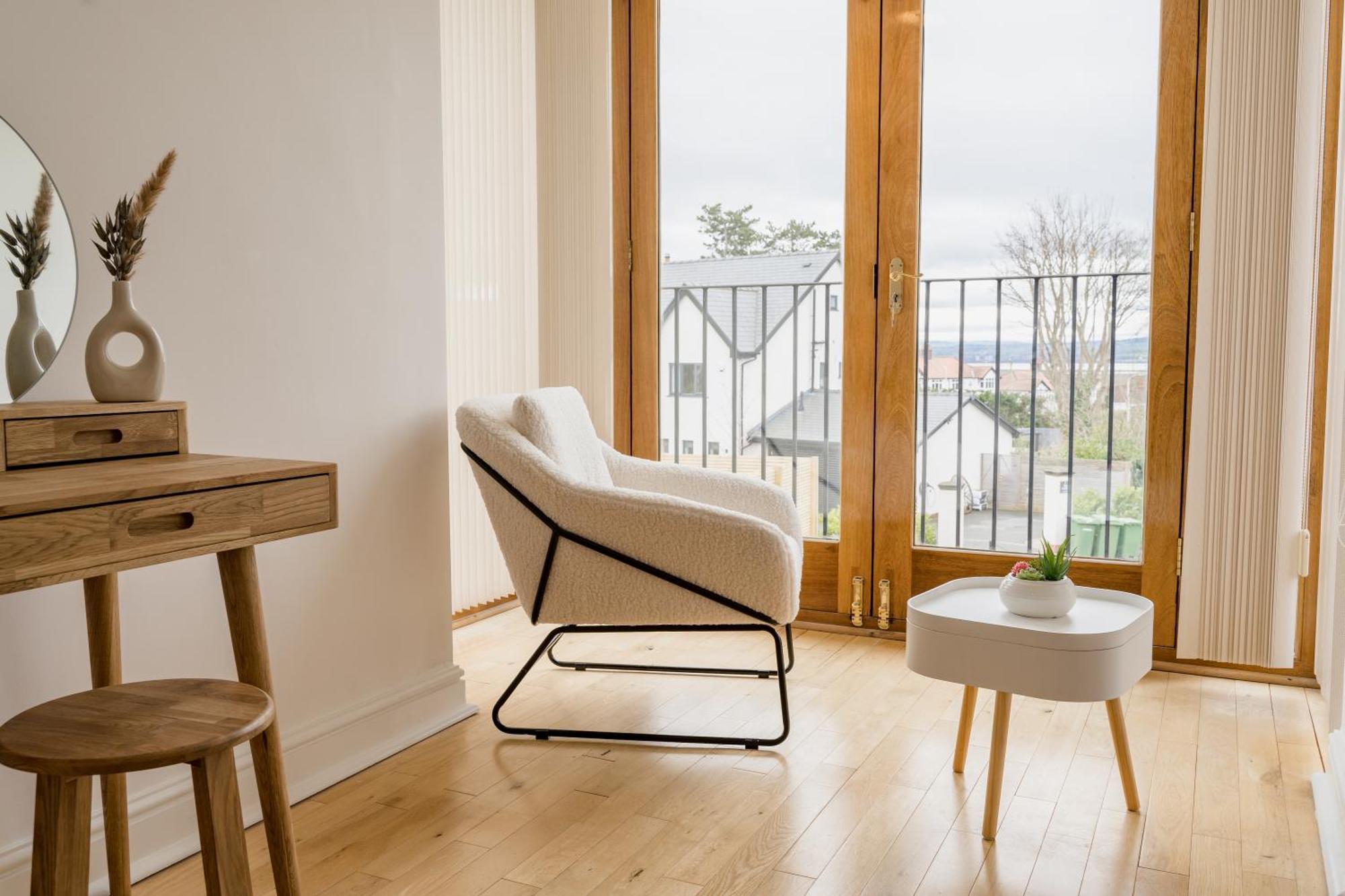 Beautifully Done 5 Bed Barn Conversion In Heswall - Sleeps Up To 10 Zewnętrze zdjęcie